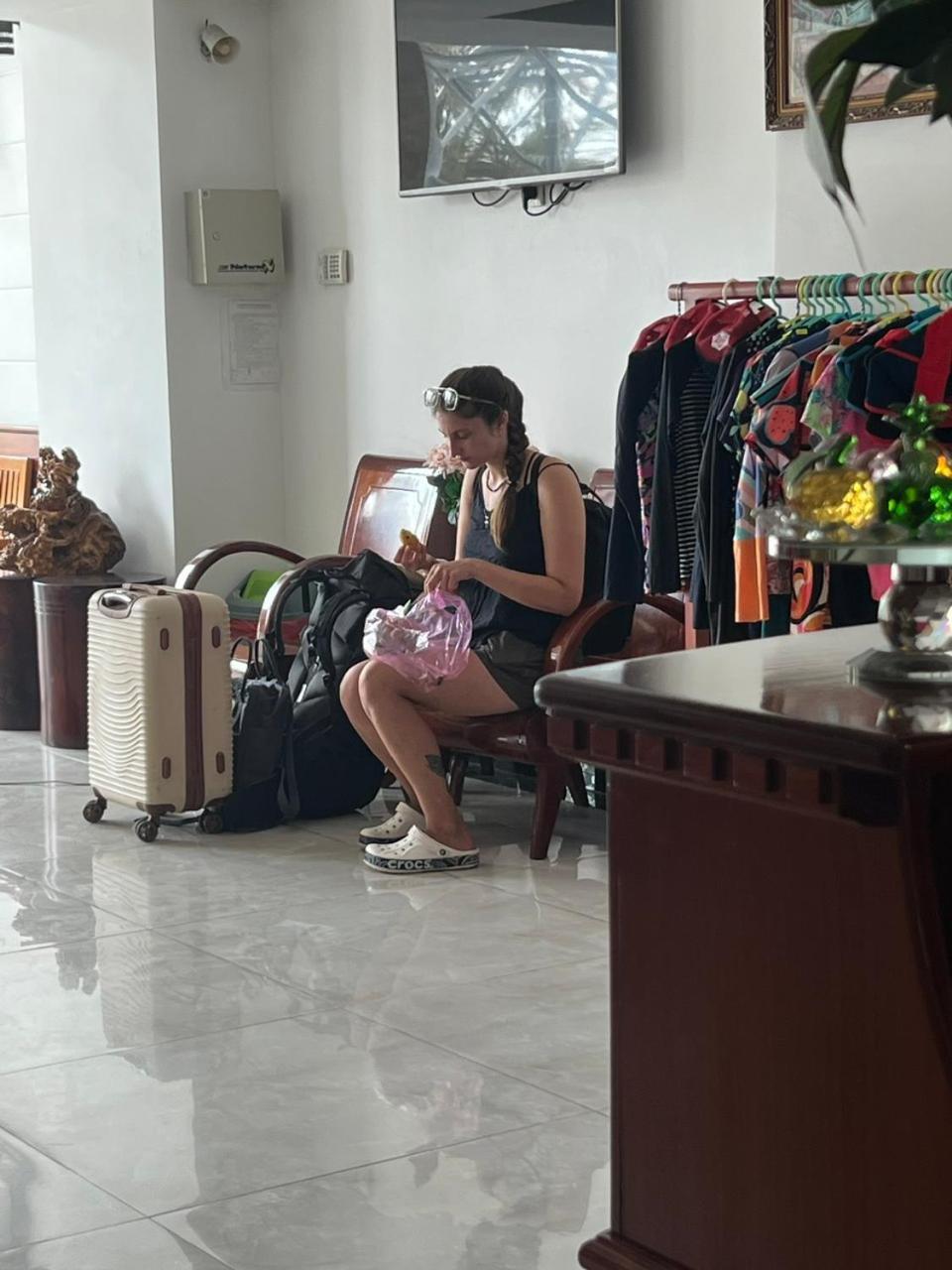 Ha Tien Hanh Phuc Hotel Exterior photo